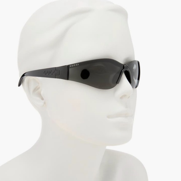 Gucci 99mm Shield Wrap Sunglasses White White Grey main image 9